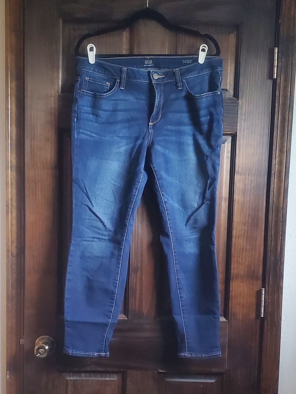 a.n.a Women's Indigo Stretch Skinny Jeans
